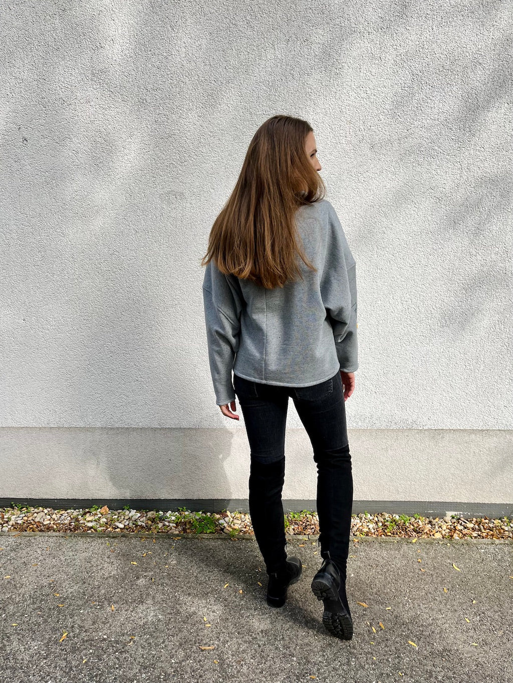 Handmade Organic Cotton Sweater with Embroidery – Daisy