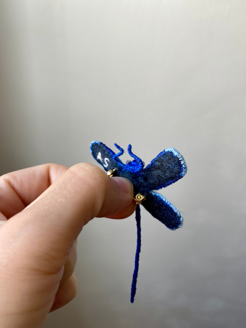 Handmade Embroidered Brooch – Deep Blue Dragonfly