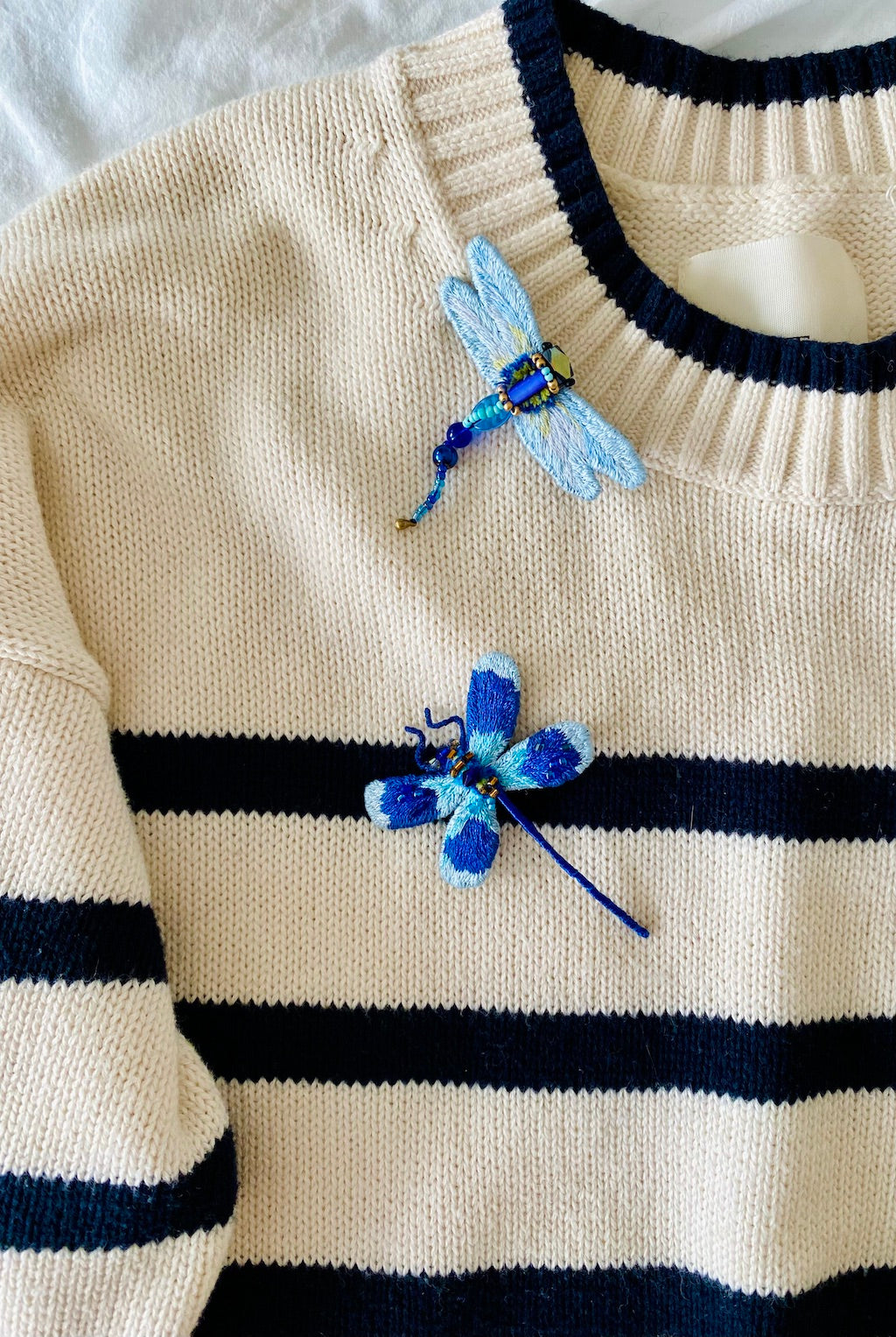 Handmade Embroidered Brooch – Deep Blue Dragonfly
