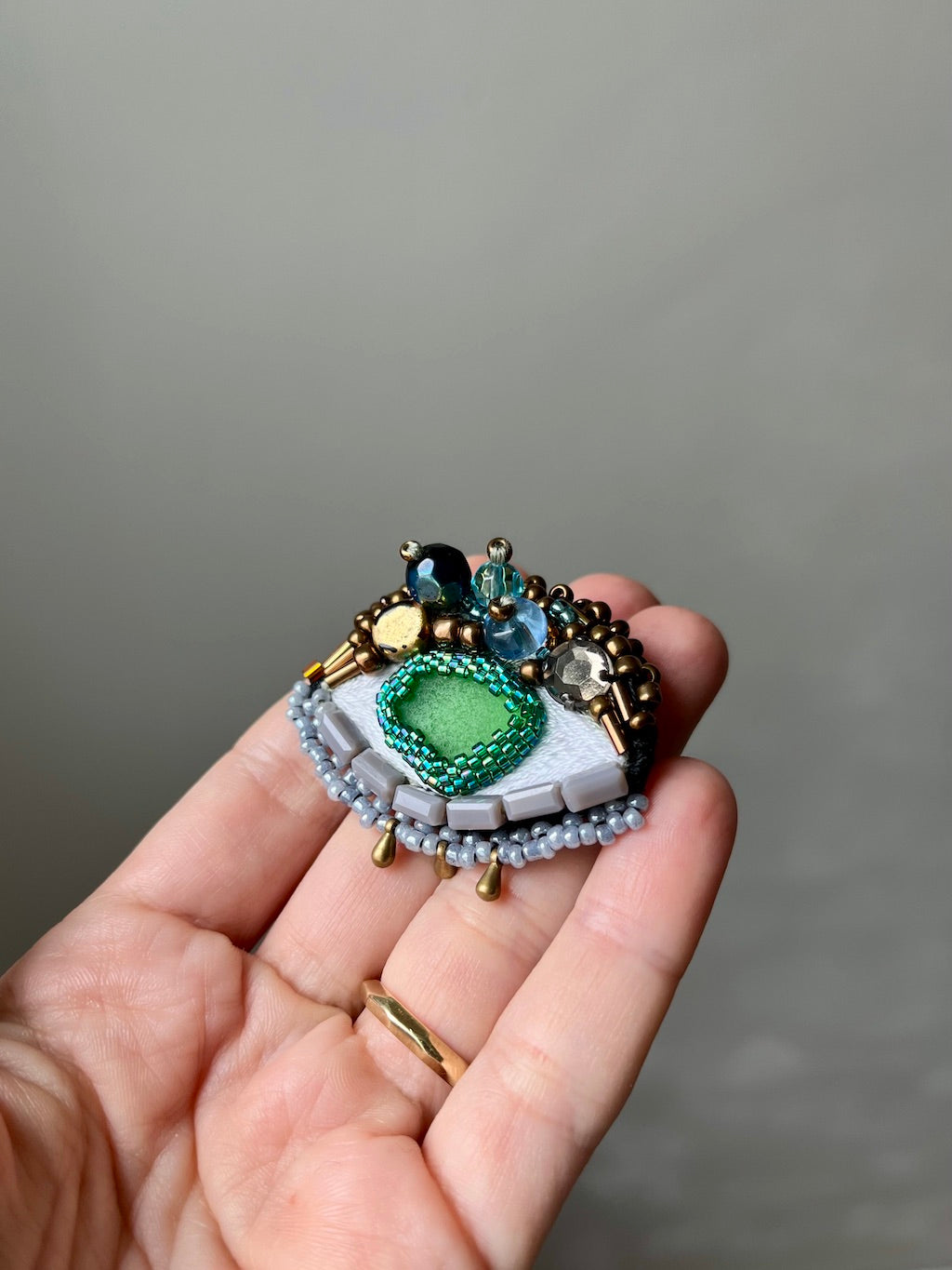 Handmade Embroidered Brooch – Eye with Green Sea Glass